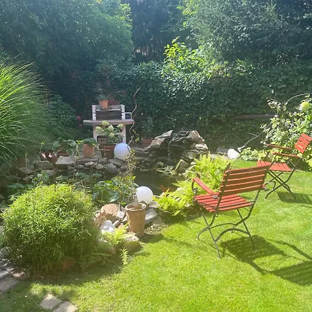 Individuelle Terrassenwohnung Διαμέρισμα *