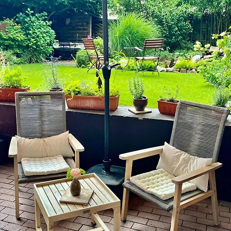 Individuelle Terrassenwohnung Έσσεν